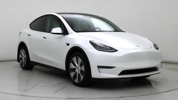 TESLA MODEL Y 2022 7SAYGDEE7NF510643 image